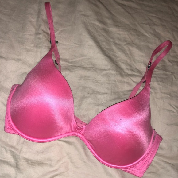 Victoria's Secret Other - Victoria’s Secret bra FINAL PRICE BEFORE I DONATE